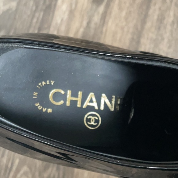 NEW Vintage Chanel Patent Leather Oxford Heels Pearl Mary Janes Stiletto 41 Rare - Picture 4 of 6